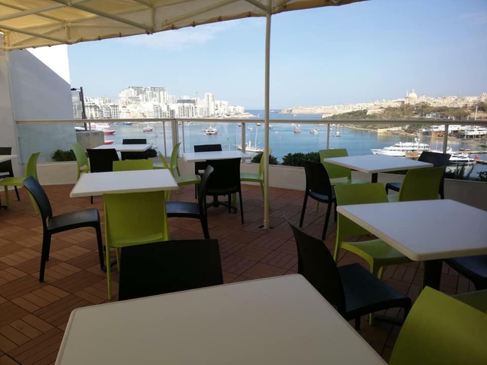 Hotel Kennedy Nova Gzira Luaran gambar